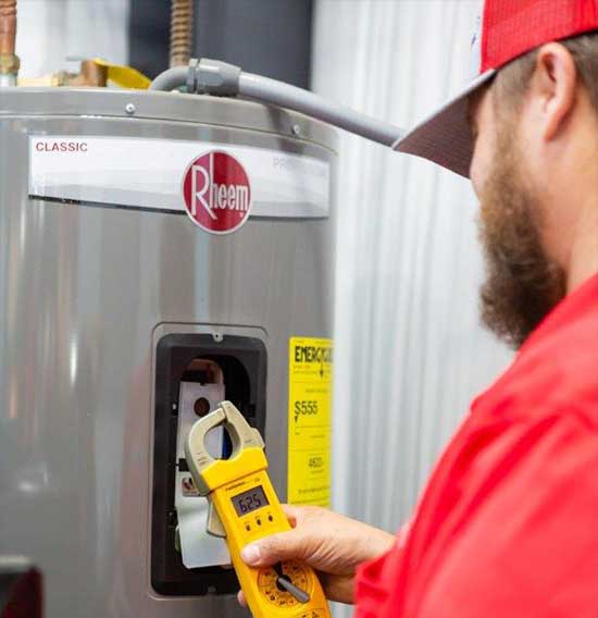 Vanderford Air and Plumbing plumber pressure testing a supply system during leak detection in League City, TX